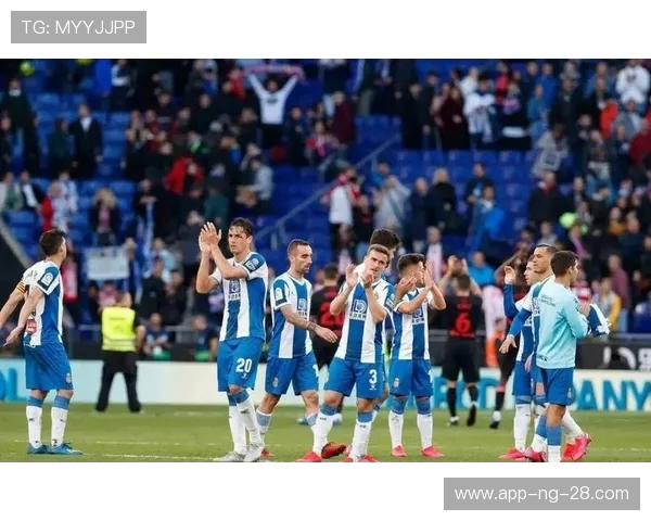 马德里竞技：从红白战袍到荣耀巅峰的征程与挑战