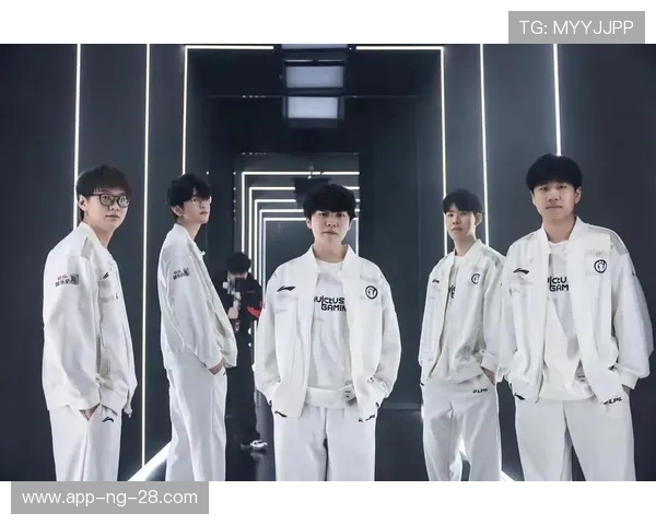 深入分析IG战队在CSGO中的意识与战术运用探讨 深入分析IG战队在CSGO中的意识与战术运用探讨