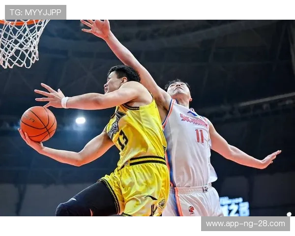 吉林九台农商行激战四川金强上演巅峰对决争夺赛季关键胜利