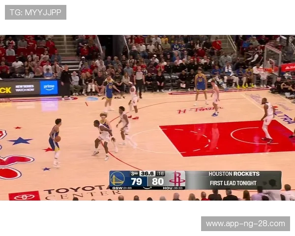 2015年NBA季后赛火箭与雷霆激战回顾精彩瞬间与关键时刻分析