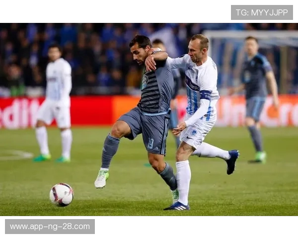 亨克与塞尔塔的比赛比分揭晓分析及精彩瞬间回顾