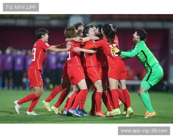 大阪钢巴与天津泰达的激烈对决展现中日足球魅力与实力较量